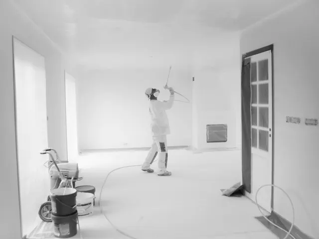 Overzicht van het spuitwerk, in zwart-wit