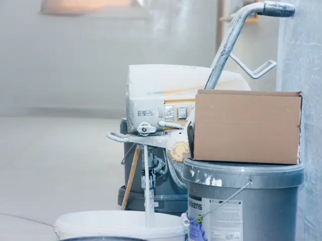 Airless spuitmachine en verfemmers